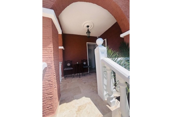 Resale - Villa - Orihuela Costa - Costa Blanca