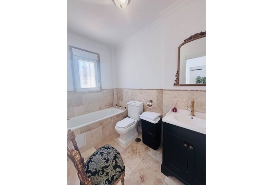 Resale - Villa - Orihuela Costa - Costa Blanca
