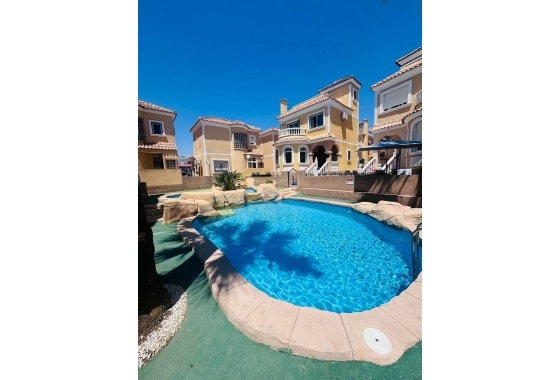 Resale - Villa - Orihuela Costa - Costa Blanca