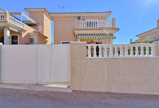Перепродажа - Вилла - Orihuela - Inland