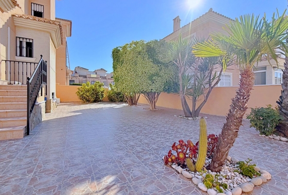Перепродажа - Вилла - Orihuela - Inland