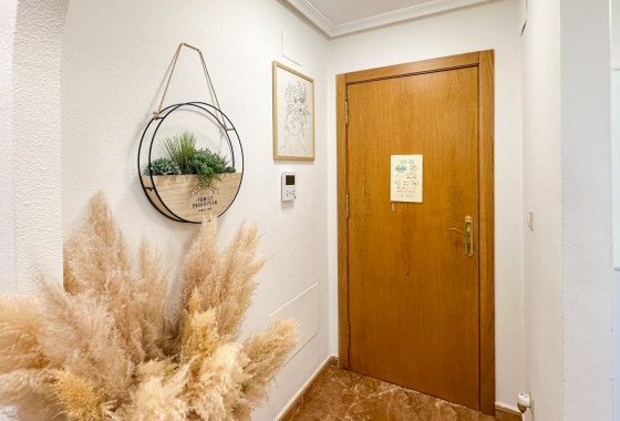 Resale - Apartment / flat - Guardamar del Segura - Costa Blanca