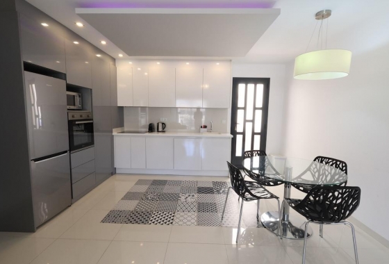Revente - Appartement - Pilar de la Horadada - Costa Blanca