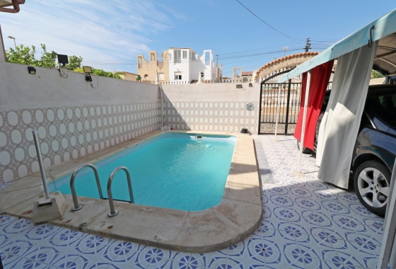 Revente - Maison de ville - Torrevieja - Torretas
