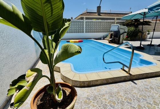 Revente - Villa - Torrevieja - La Siesta - El Salado - Torreta