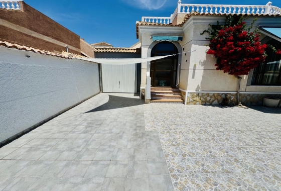 Revente - Villa - Torrevieja - La Siesta - El Salado - Torreta