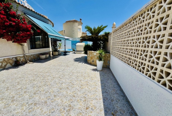 Revente - Villa - Torrevieja - La Siesta - El Salado - Torreta