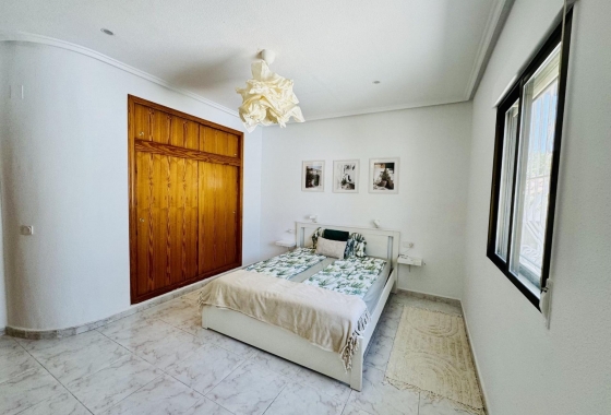 Revente - Villa - Torrevieja - La Siesta - El Salado - Torreta