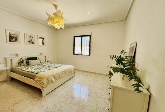 Revente - Villa - Torrevieja - La Siesta - El Salado - Torreta