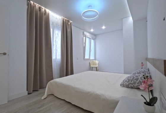 Revente - Appartement - Torrevieja - Acequion