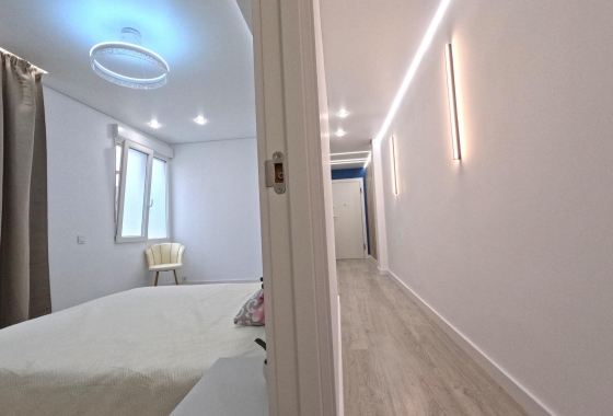 Revente - Appartement - Torrevieja - Acequion