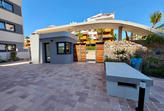 Herverkoop - Appartement / flat - Torrevieja - Punta Prima