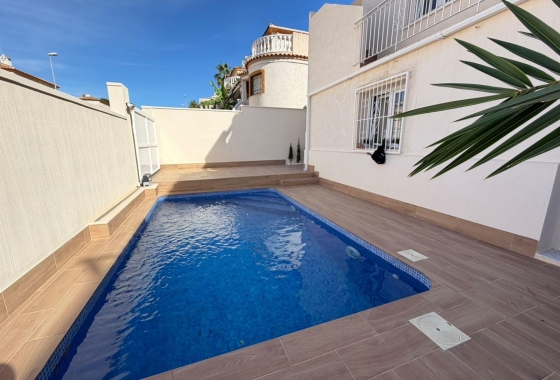 Resale - Townhouse - Torrevieja - Cabo Cervera