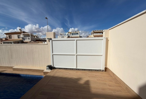Resale - Townhouse - Torrevieja - Cabo Cervera