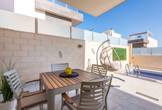 Herverkoop - Villa - Orihuela Costa - Costa Blanca