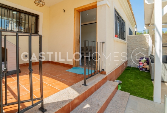 Revente - Maison de ville - Torrevieja - aguas nuevas
