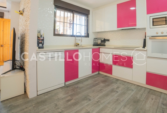 Revente - Maison de ville - Torrevieja - aguas nuevas