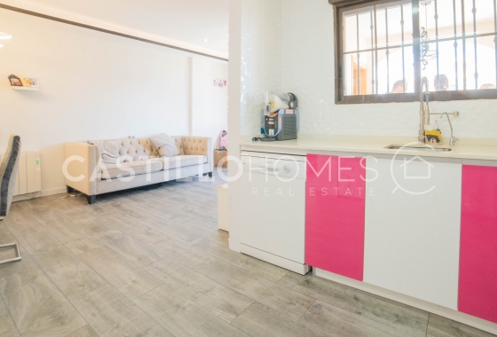 Revente - Maison de ville - Torrevieja - aguas nuevas