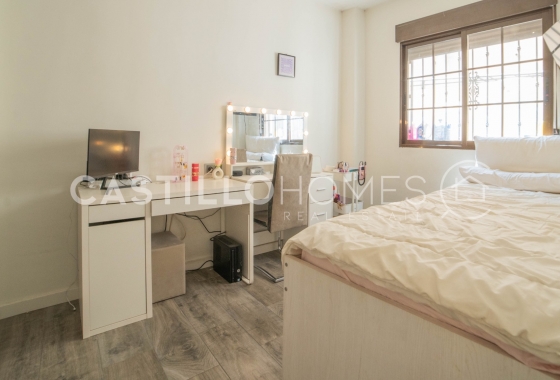 Revente - Maison de ville - Torrevieja - aguas nuevas