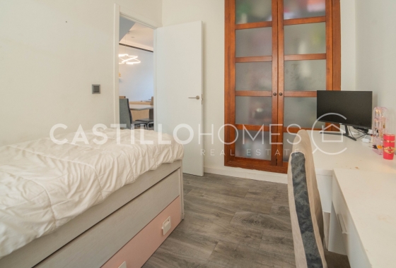 Revente - Maison de ville - Torrevieja - aguas nuevas