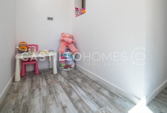 Revente - Maison de ville - Torrevieja - aguas nuevas