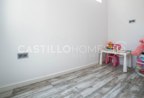 Revente - Maison de ville - Torrevieja - aguas nuevas