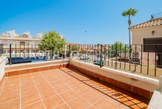 Revente - Maison de ville - Torrevieja - aguas nuevas