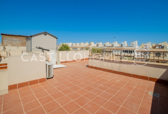 Revente - Maison de ville - Torrevieja - aguas nuevas