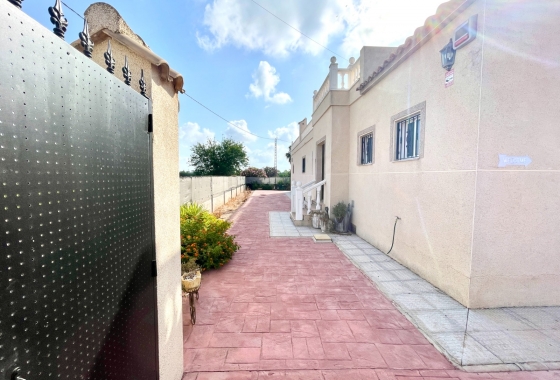 Herverkoop - Villa - Catral - Costa Blanca