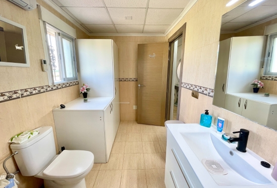 Herverkoop - Villa - Catral - Costa Blanca
