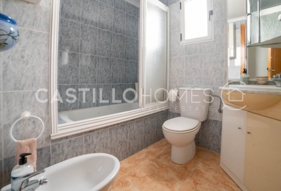 Resale - Apartment / flat - Torrevieja - PARQUE DE LAS NACIONES