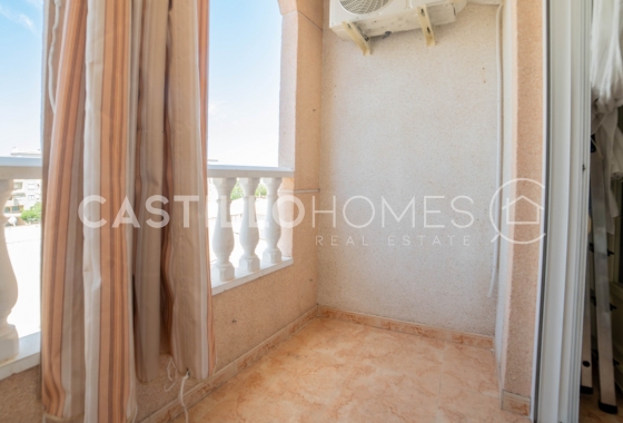 Resale - Apartment / flat - Torrevieja - PARQUE DE LAS NACIONES