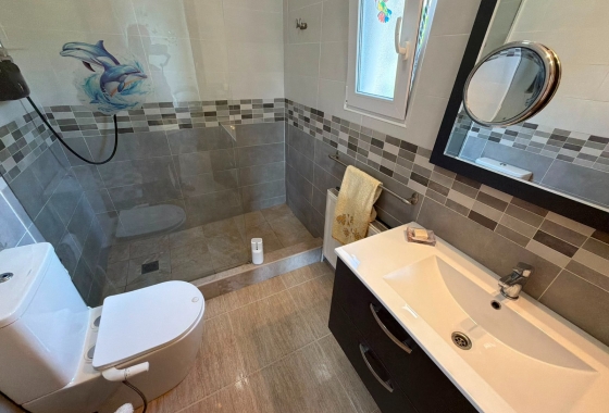 Resale - Villa - Los Montesinos - Costa Blanca
