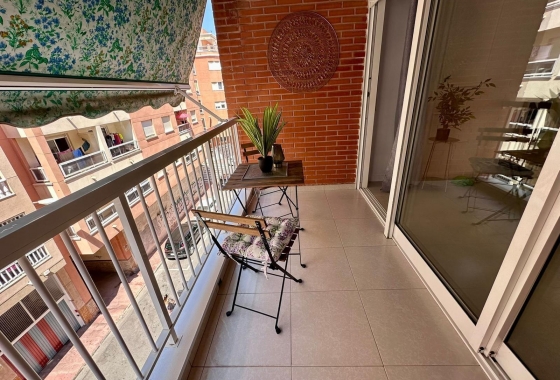 Wiederverkauf - Wohnung - Torrevieja - Habaneras