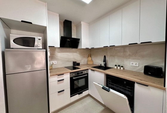 Wiederverkauf - Wohnung - Torrevieja - Habaneras