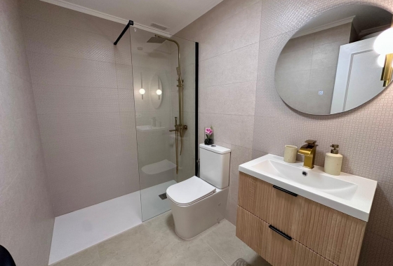 Wiederverkauf - Wohnung - Torrevieja - Habaneras