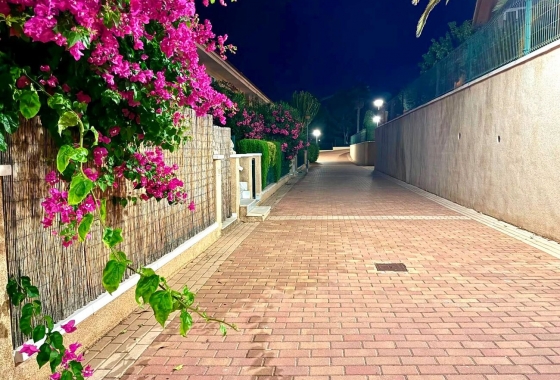 Resale - Bungalow - Gran Alacant - Costa Blanca