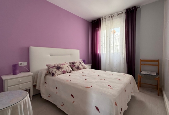 Resale - Apartment / flat - Torrevieja - Costa Blanca