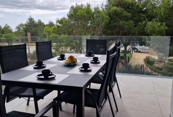 Resale - Apartment / flat - Orihuela - Las Colinas Golf