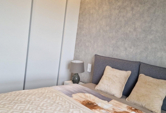Resale - Apartment / flat - Orihuela - Las Colinas Golf
