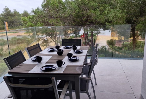 Resale - Apartment / flat - Orihuela - Las Colinas Golf