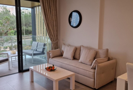 Resale - Apartment / flat - Orihuela - Las Colinas Golf