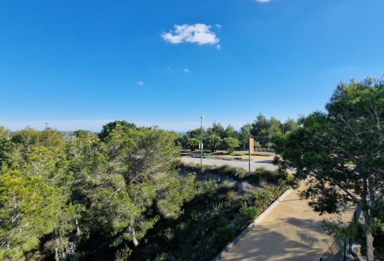 Resale - Apartment / flat - Orihuela - Las Colinas Golf