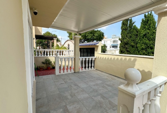 Herverkoop - Herenhuis - San Miguel de Salinas - El Galán