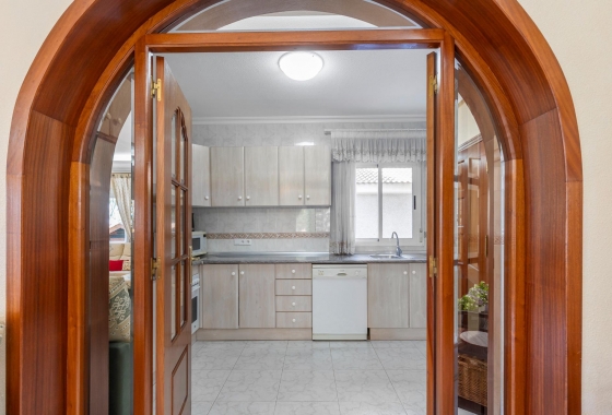Återförsäljning - Villa - Rojales - Pueblo Bravo