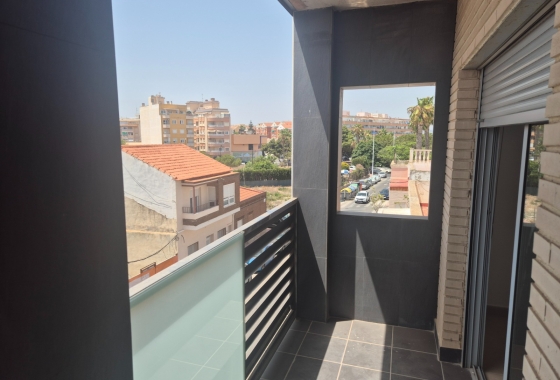 Resale - Apartment / flat - Torrevieja - Puerto Deportivo Marina Salinas