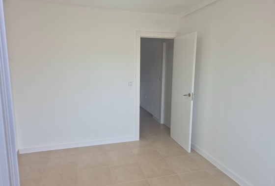 Resale - Apartment / flat - Torrevieja - Puerto Deportivo Marina Salinas