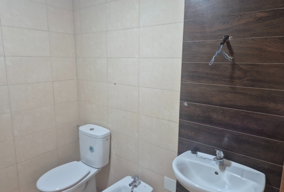 Resale - Apartment / flat - Torrevieja - Puerto Deportivo Marina Salinas