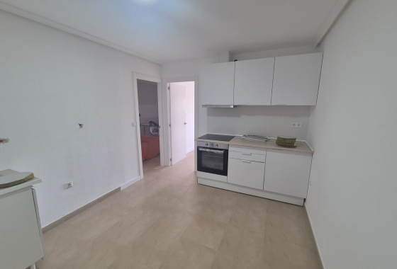 Resale - Apartment / flat - Torrevieja - Puerto Deportivo Marina Salinas