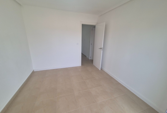 Resale - Apartment / flat - Torrevieja - Puerto Deportivo Marina Salinas
